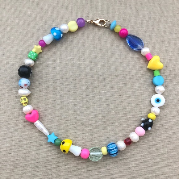 Mismatched Fun Colorful Pearl Charms Choker Necklaces - Picture 2 of 4